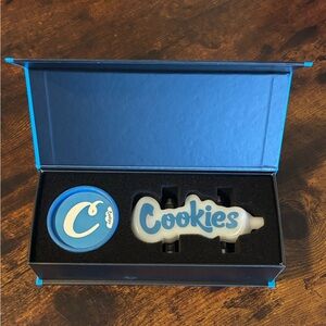 Cookies - White Toke Deck Hand Pipe With Santa Cruz Shredder - New In Box